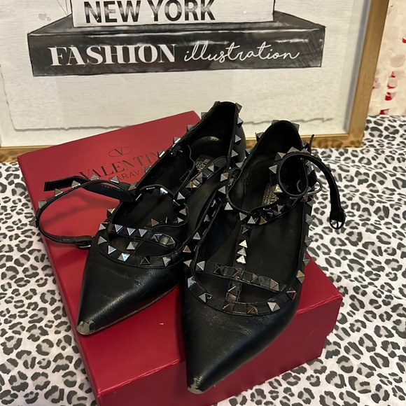 VALENTINO rockstud ballet flat w/ straps in Matte Black - Picture 1 of 5